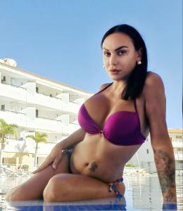 613210440: Transexual en Almería