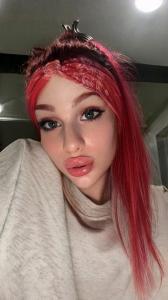 687784024: Travesti en Granada