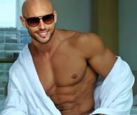 634693841: Chico busca chica en Málaga