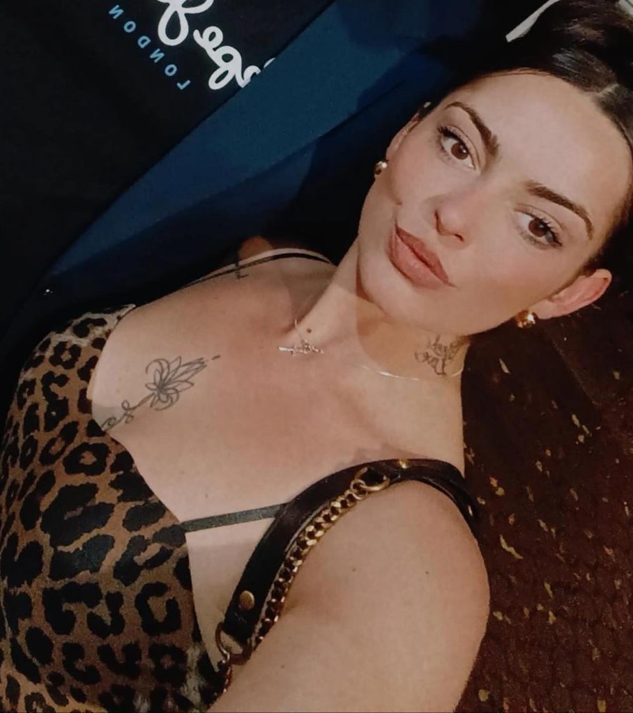 Chica busca chico en Cádiz: 