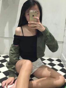 692669693: Chica busca chico en Barcelona