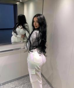 634177945: Chica busca chico en La Coruña