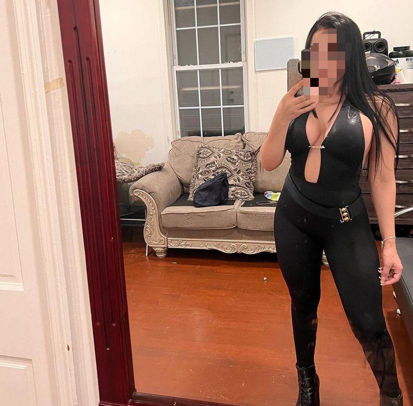 Chica busca chico en Castellón: 