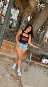 631247682: Chica busca chico en Valencia