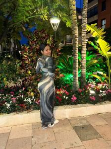 604170507: Chica busca chico en Barcelona