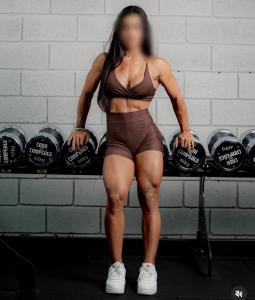 603575436: Chica busca chico en Tarragona