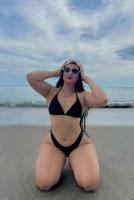 633568349: Chica busca chico en Barcelona