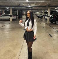 689881288: Chica busca chico en Madrid