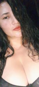 687148041: Chica busca chico en Valencia