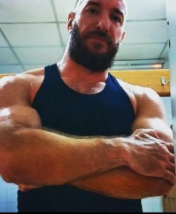 Chico busca chica en Murcia: 