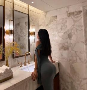 Chica busca chico en Almería: 