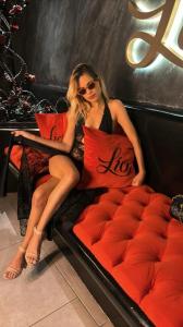 602576700: Chica busca chico en Ibiza