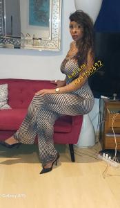 604950692: Chica busca chico en Lugo