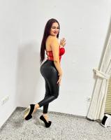 613746665: Chica busca chico en Huelva