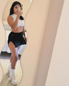 628288562: Chica busca chico en Sevilla