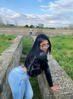 631742240: Chica busca chico en Madrid