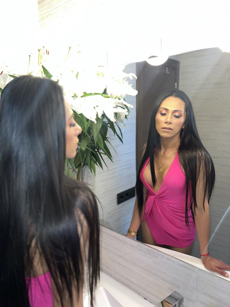 631006927: Travesti en Barcelona