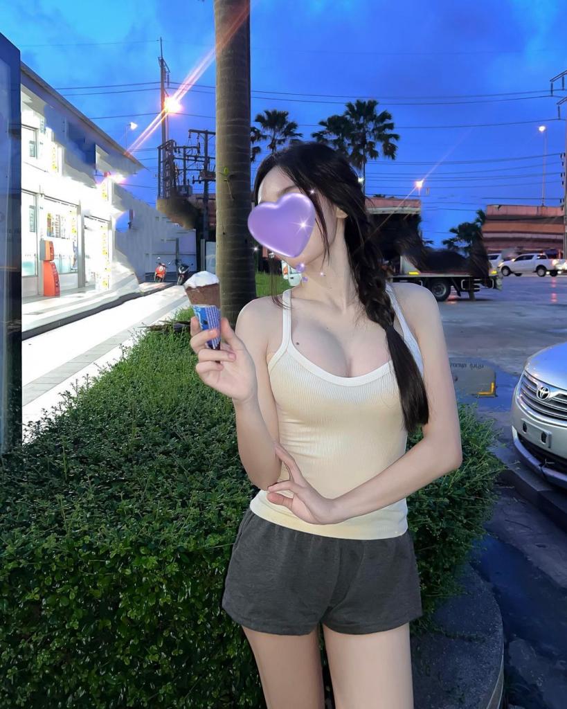 Chica busca chico en Barcelona: 