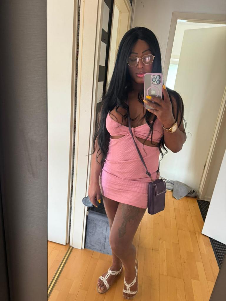 Chica busca chico en Madrid: 