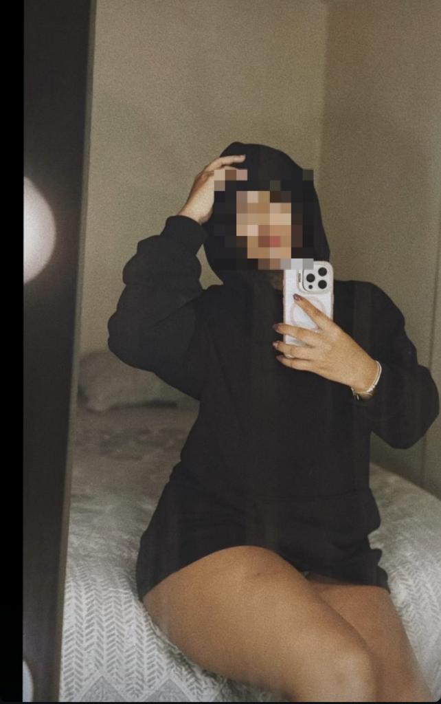 Chica busca chico en Pontevedra: 