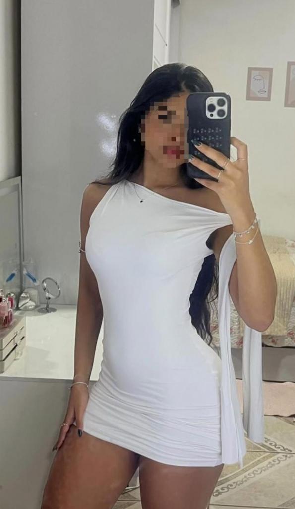 Chica busca chico en Cádiz: 