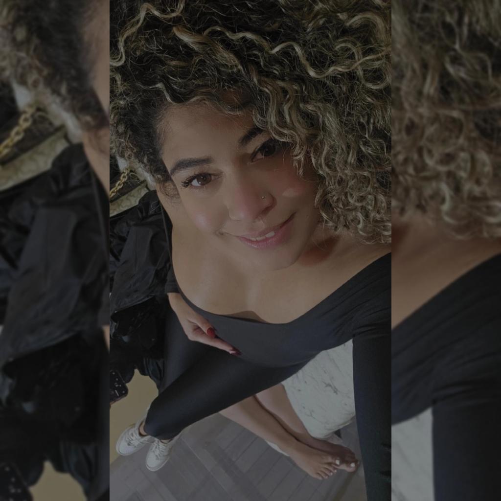 Chica busca chico en Granada: 