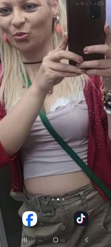 641134090: Chica busca chico en Zaragoza