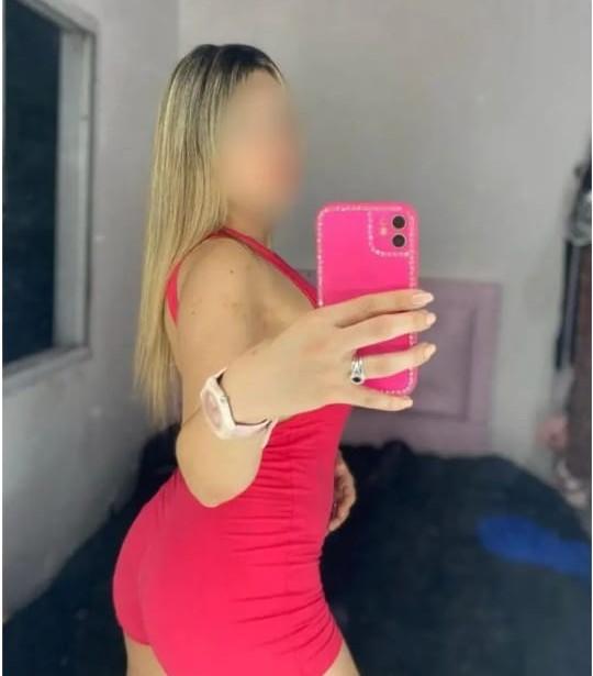 657106924: Chica busca chico en Córdoba