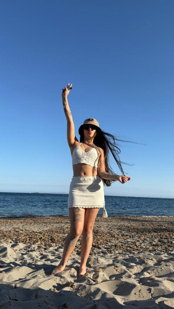 Chica busca chico en Ibiza: 