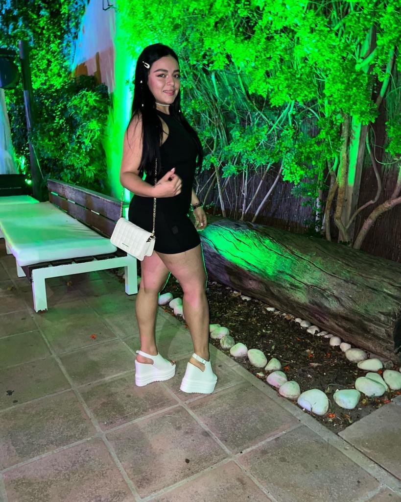 632270564: Chica busca chico en Cádiz