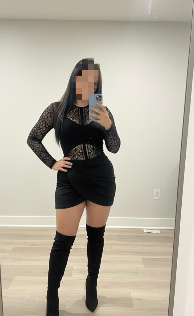 631400236: Chica busca chico en Sevilla