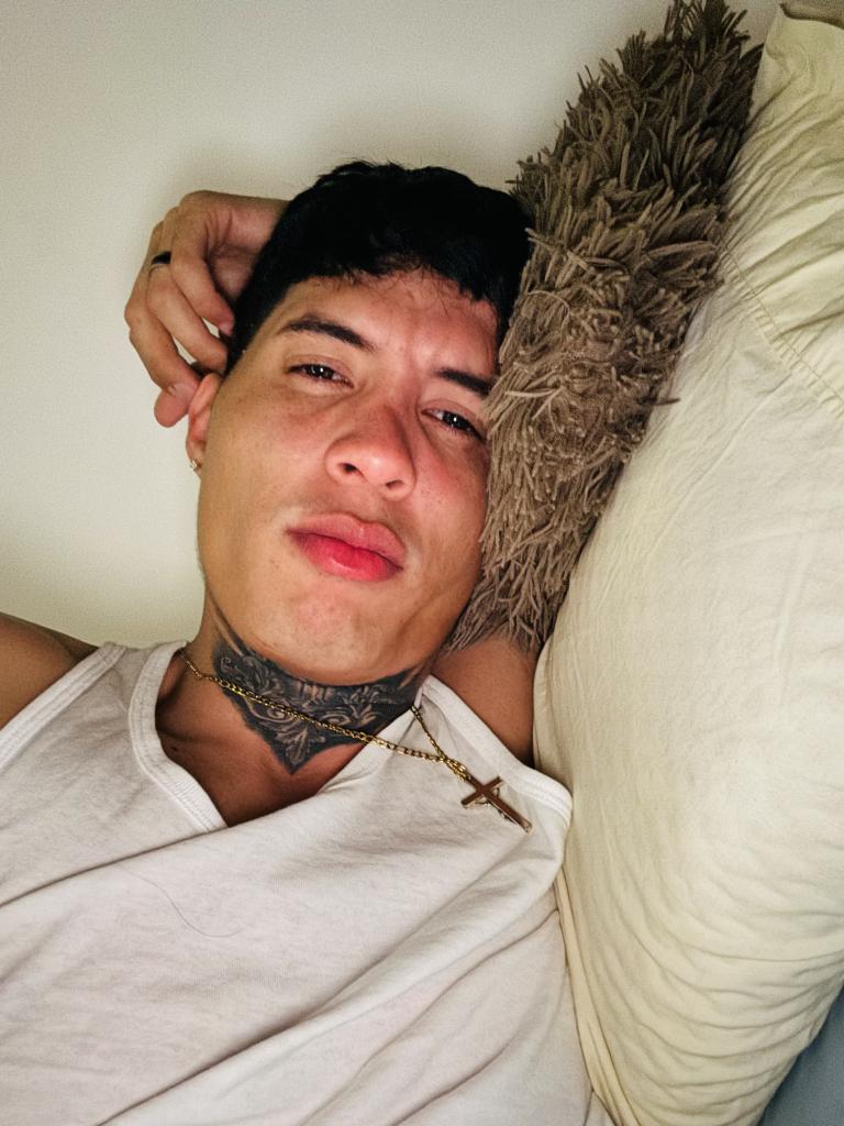 Chica busca chico en Zaragoza: 