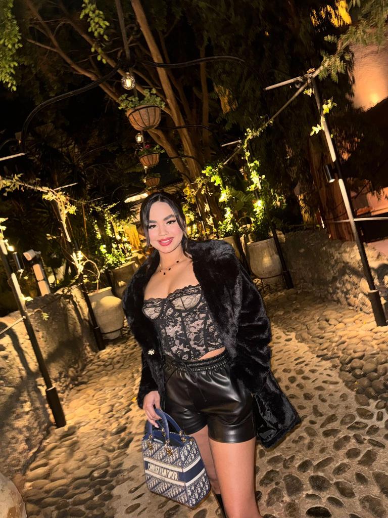 614586541: Chica busca chico en Tenerife