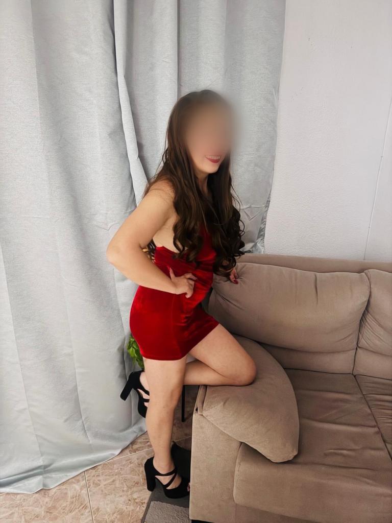 624940585: Chica busca chico en Granada
