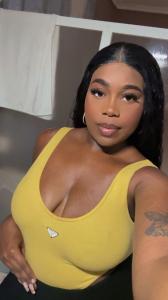 974563641: Chica busca chico en Huesca