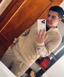 600229878: Chico busca chica en Las Palmas