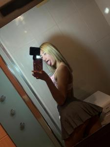 642148232: Chica busca chico en Granada
