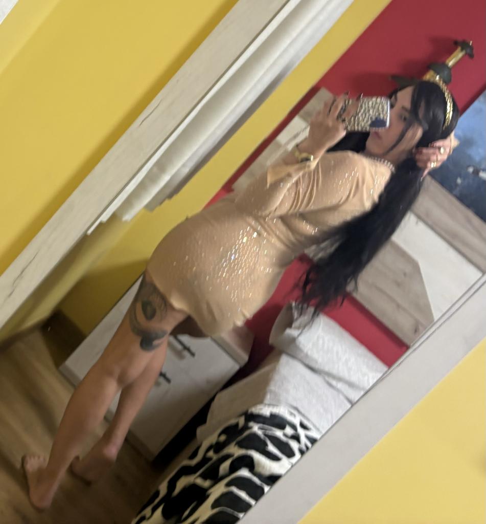 Chica busca chico en Murcia: 