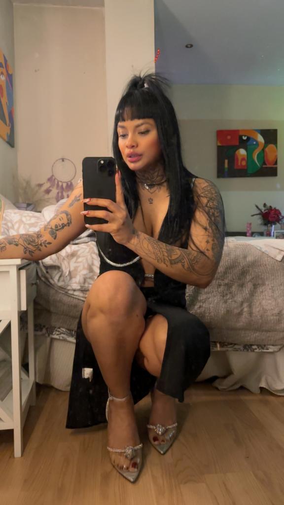 Chica busca chico en Orense: Chica busca chico