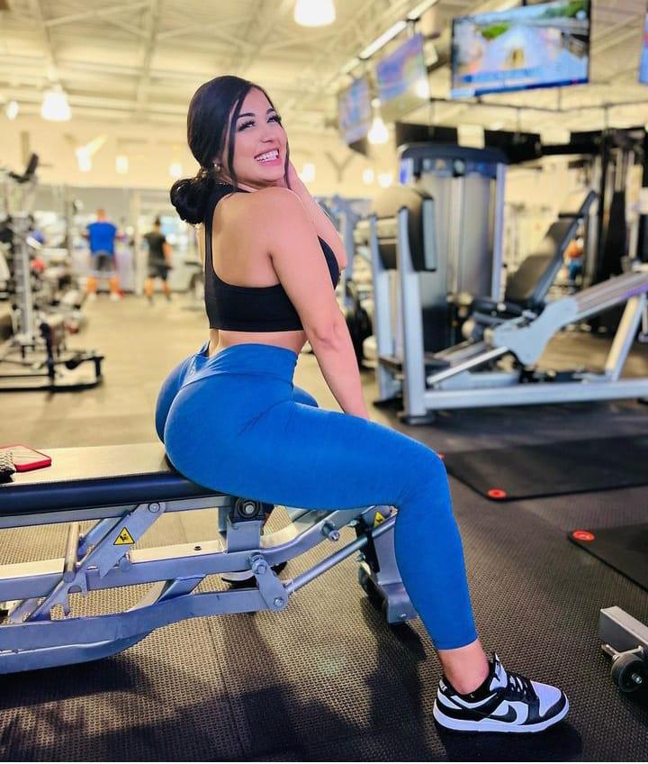 Chica busca chico en Murcia: 