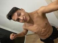 657651554: Chico busca chica en Valencia