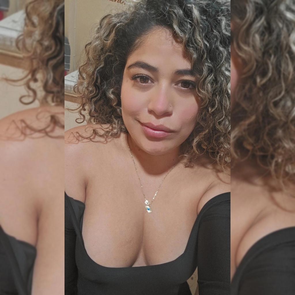 Chica busca chico en Granada: 