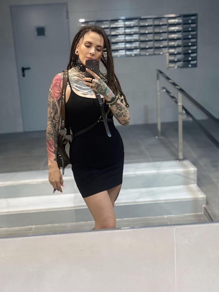 Chica busca chico en Cádiz: 