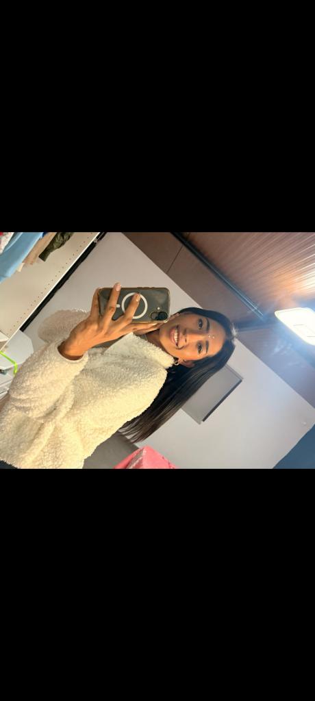 Chica busca chico en Tenerife: 