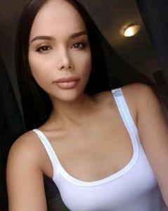 613422461: Transexual en Valencia