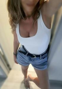 643303291: Chica busca chico en Alicante