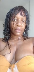 685017389: Chica busca chico en Orense