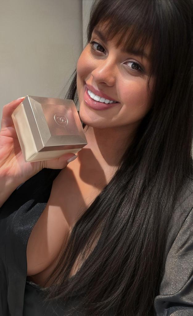 638776471: Chica busca chico en Almería