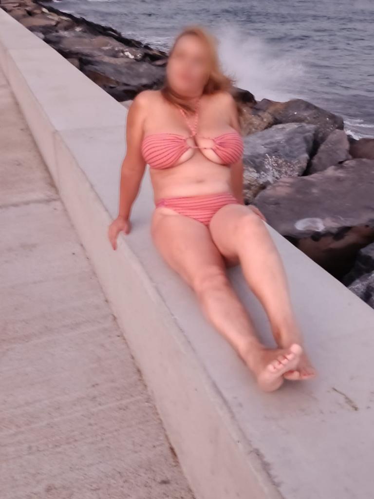 Chica busca chico en La Coruña: 