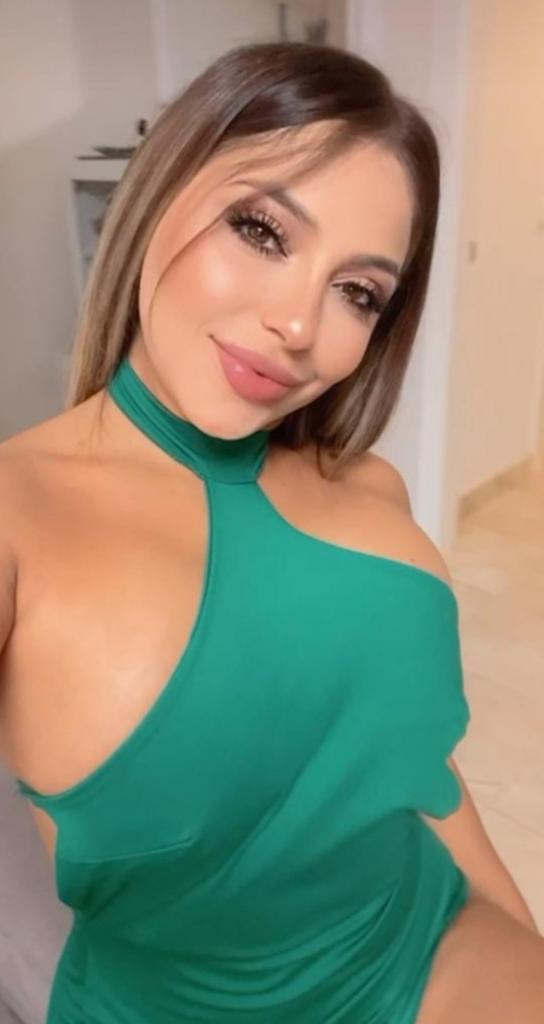 986419963: Chica busca chico en Pontevedra